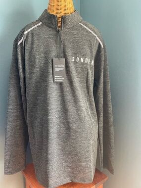 Sonder Men’s Quarter Zip Pull Over Charcoal Gray Size Large NWT